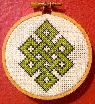 Celtic Braid Threezle - Cross Stitch Pattern Chart